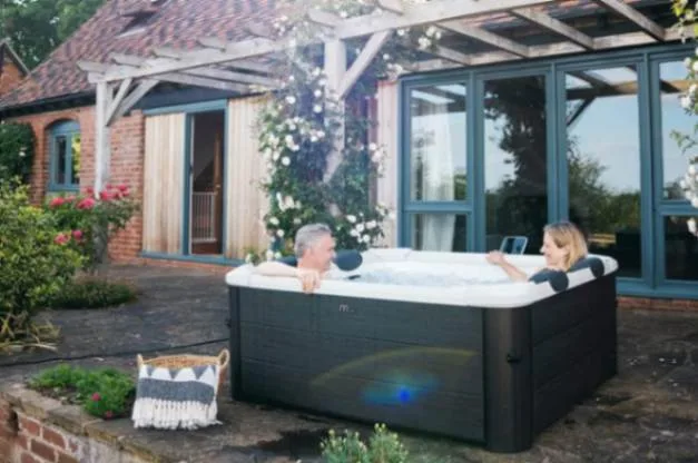 M Spa Piscina Exterior Tierra Spa Hidromasaje OSLO F-OS063W - Imagen 2