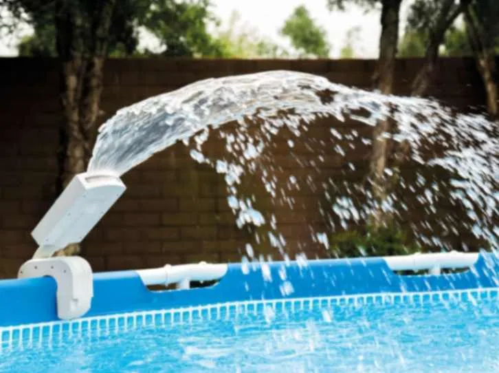 Intex 28089 - Cascada de Agua Vertical con Luces LED Multicolor - Imagen 2